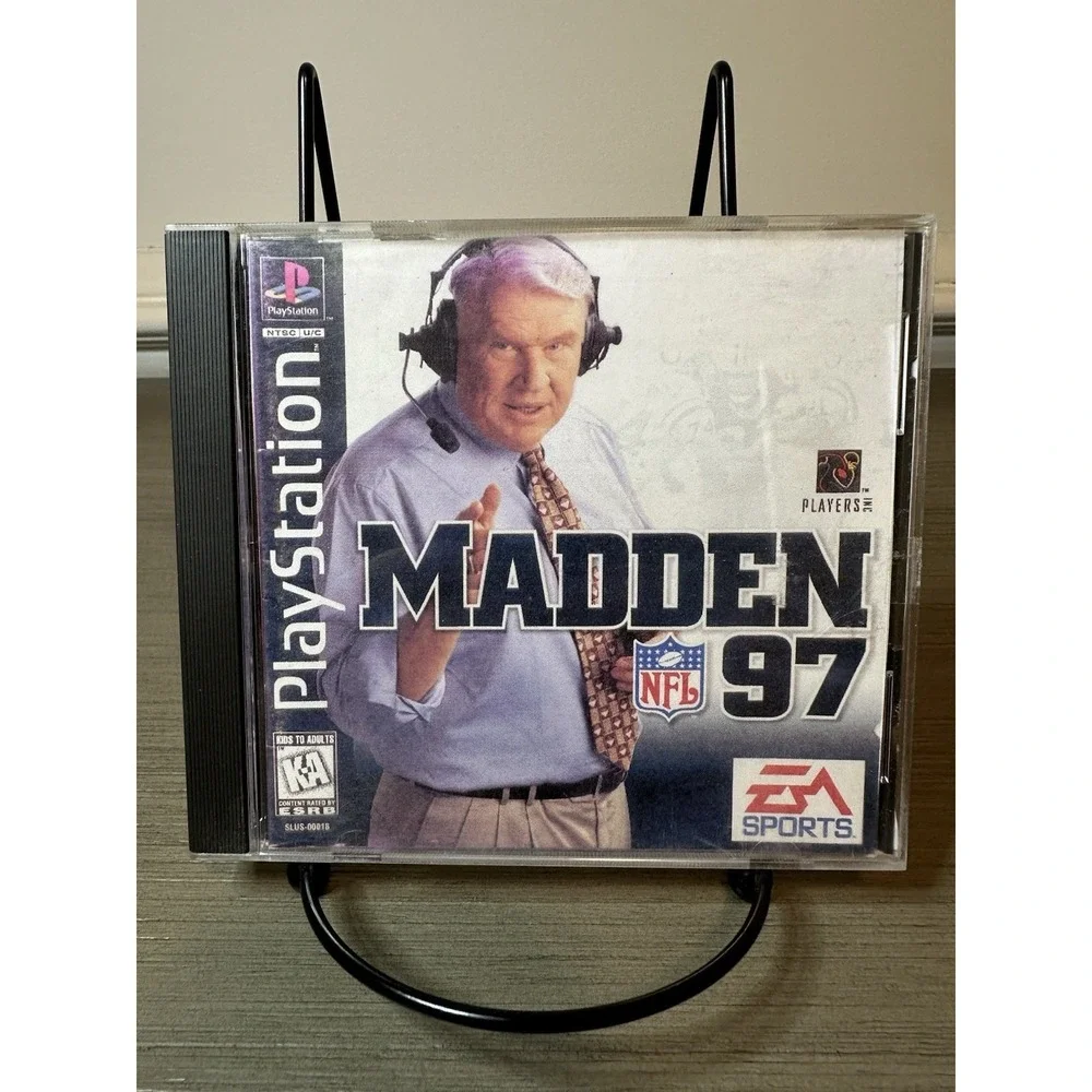 PS1 Football Game Lot - NFL Blitz, Madden 97, Gameday 2000, Gameday 98 CIB